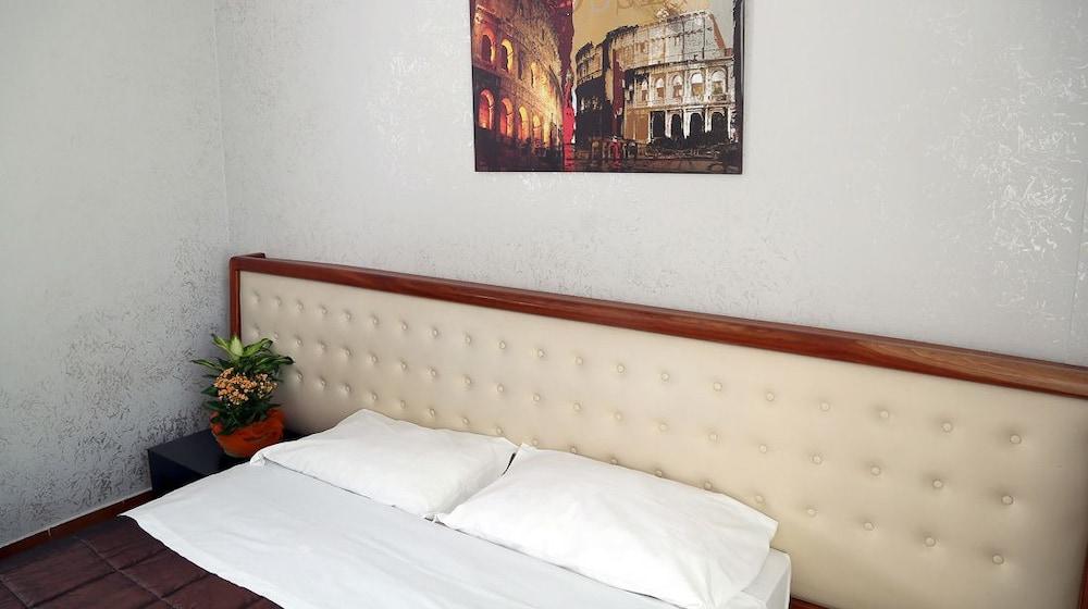 Roma Room Hotel المظهر الخارجي الصورة